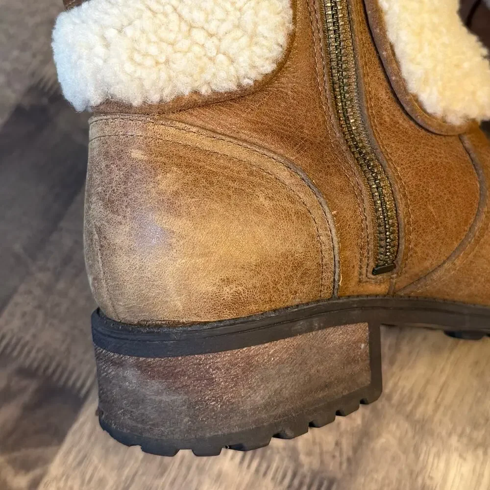UGG Australia Blayre II Boot Heel Shearling Winter Chestnut Brown Women’s Sz 9